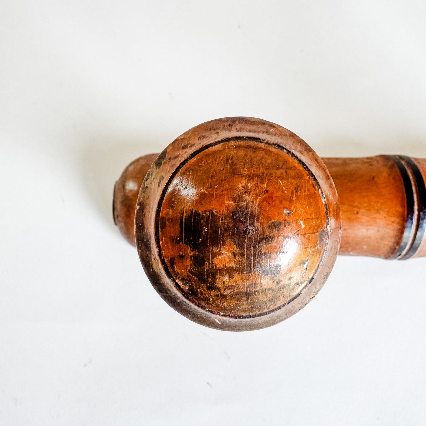 2-Peg Vintage Wooden Wall Hooks
