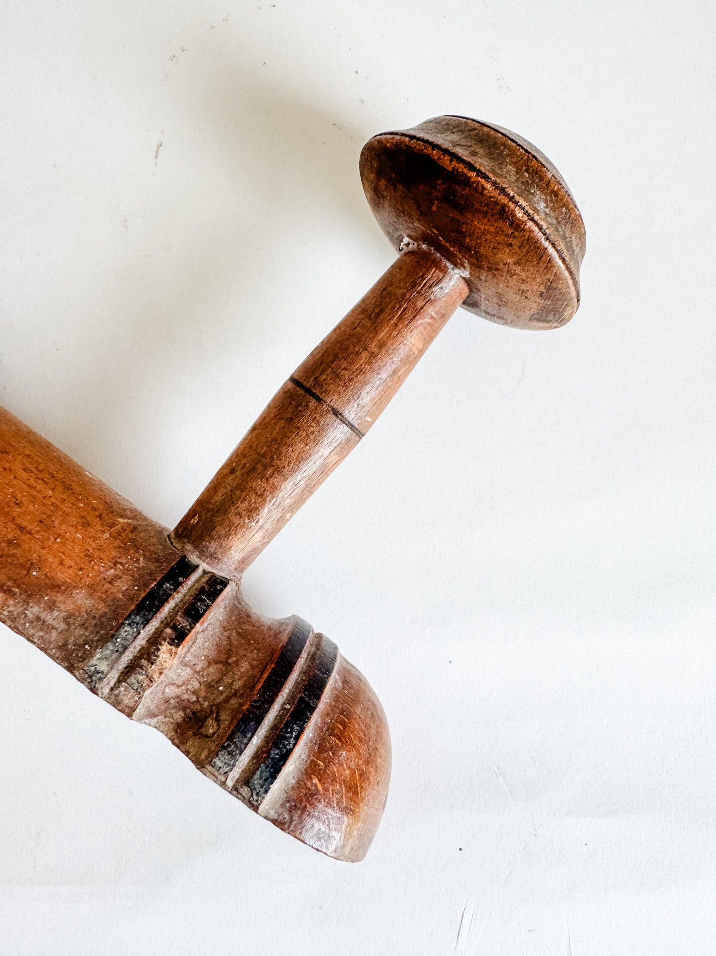 2-Peg Vintage Wooden Wall Hooks