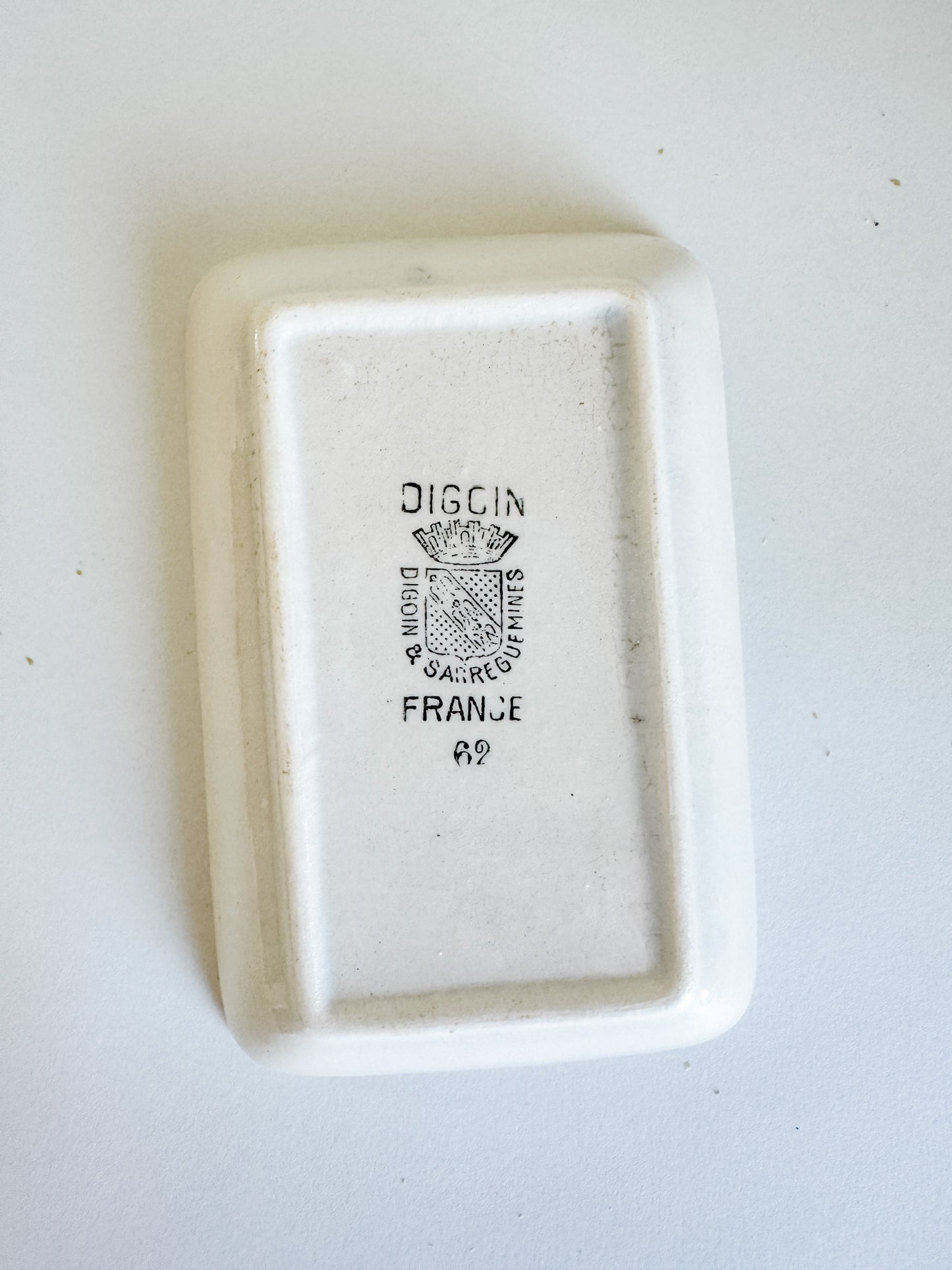 Small Digoin Sarreguemines Soap Dish