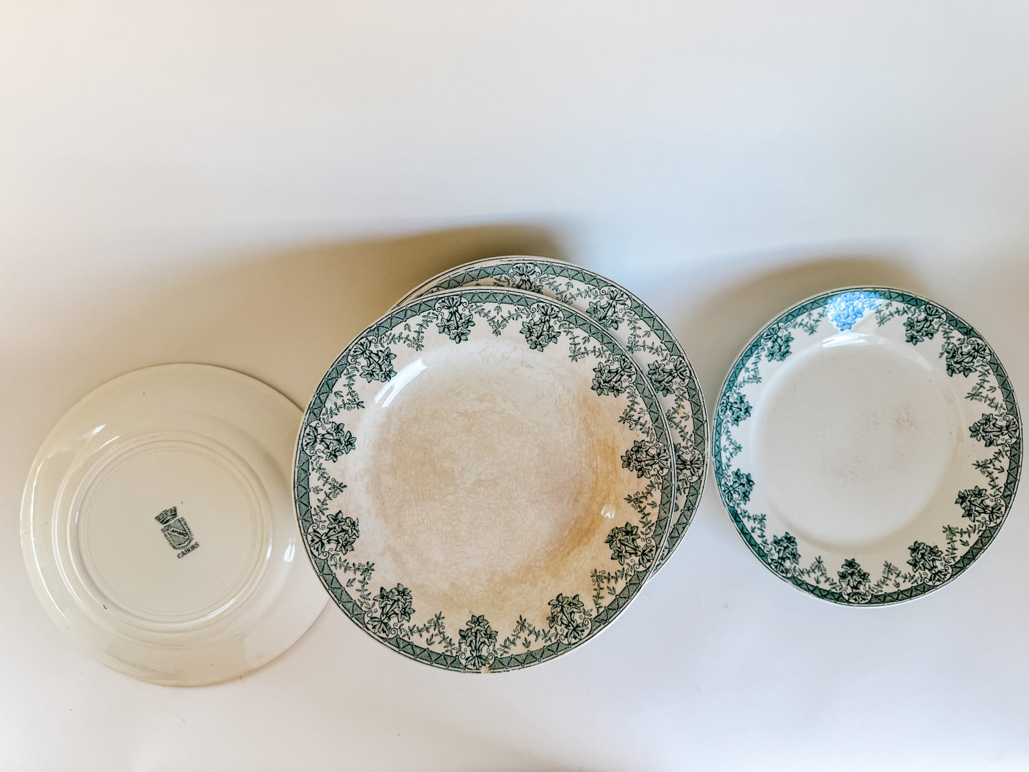 St. Amand Cahors Ceramic Flat Plates (set of 4)