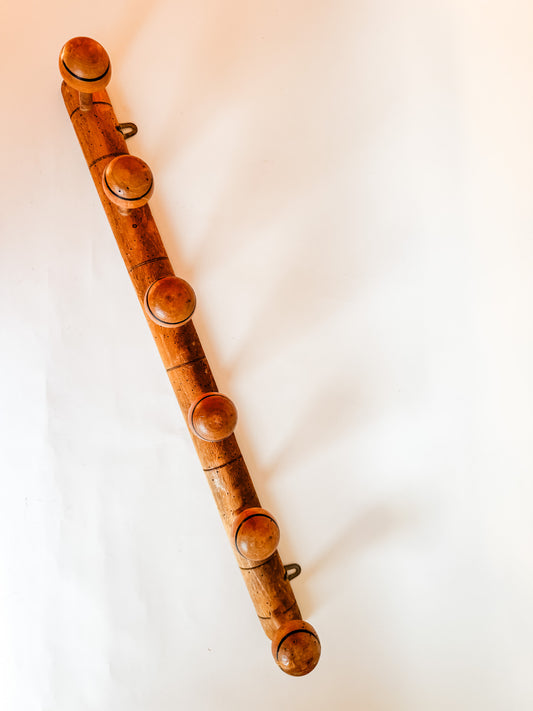 6-Peg Vintage Wooden Wall Hooks