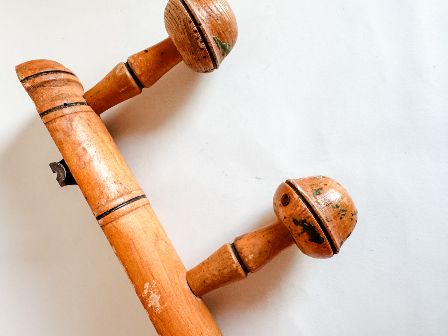 3-Peg Vintage Wooden Wall Hooks