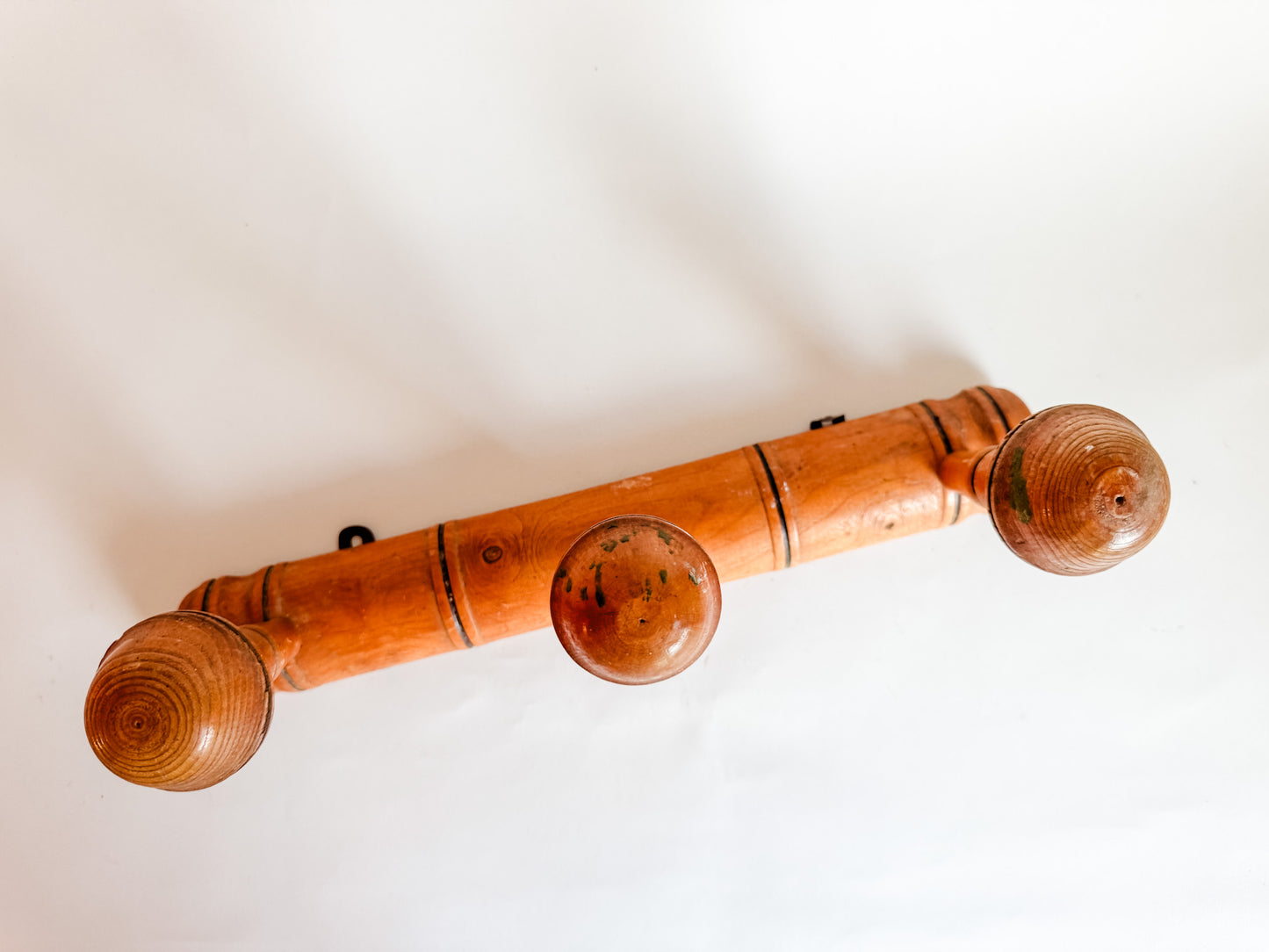 3-Peg Vintage Wooden Wall Hooks