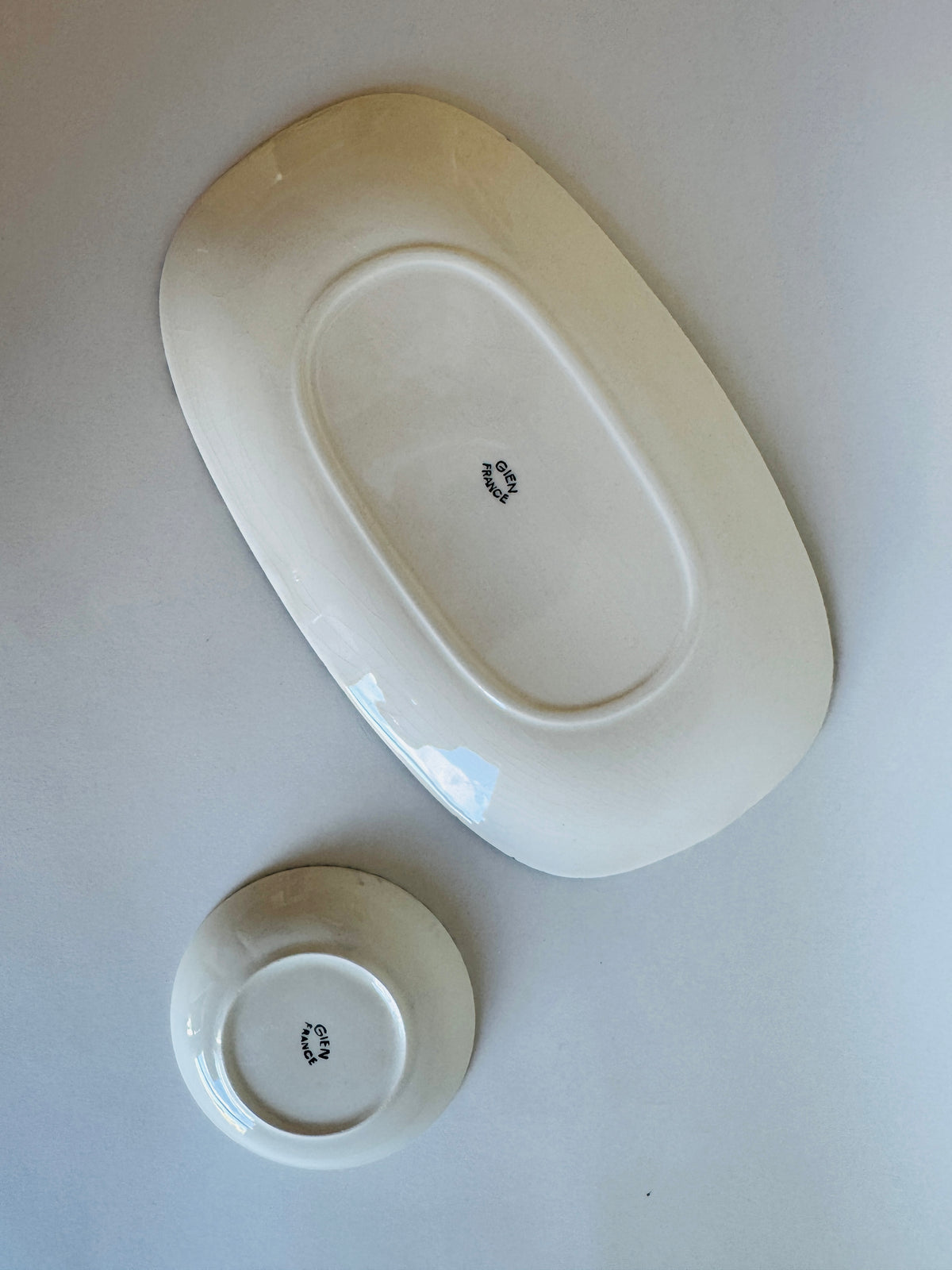 Gien France Small Appetizer and Dish Set