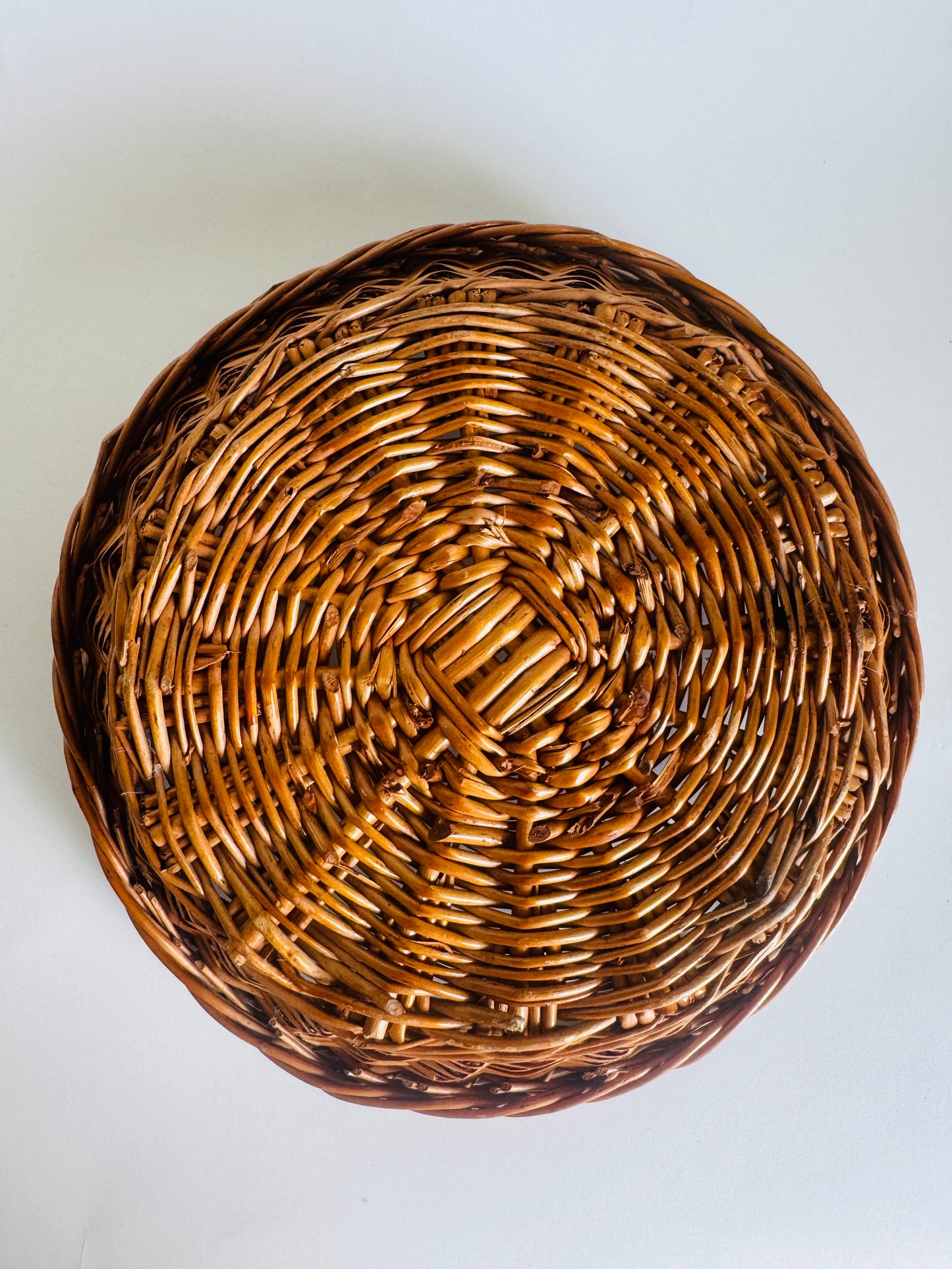 Vintage French Woven Wicker Bread Basket (round)