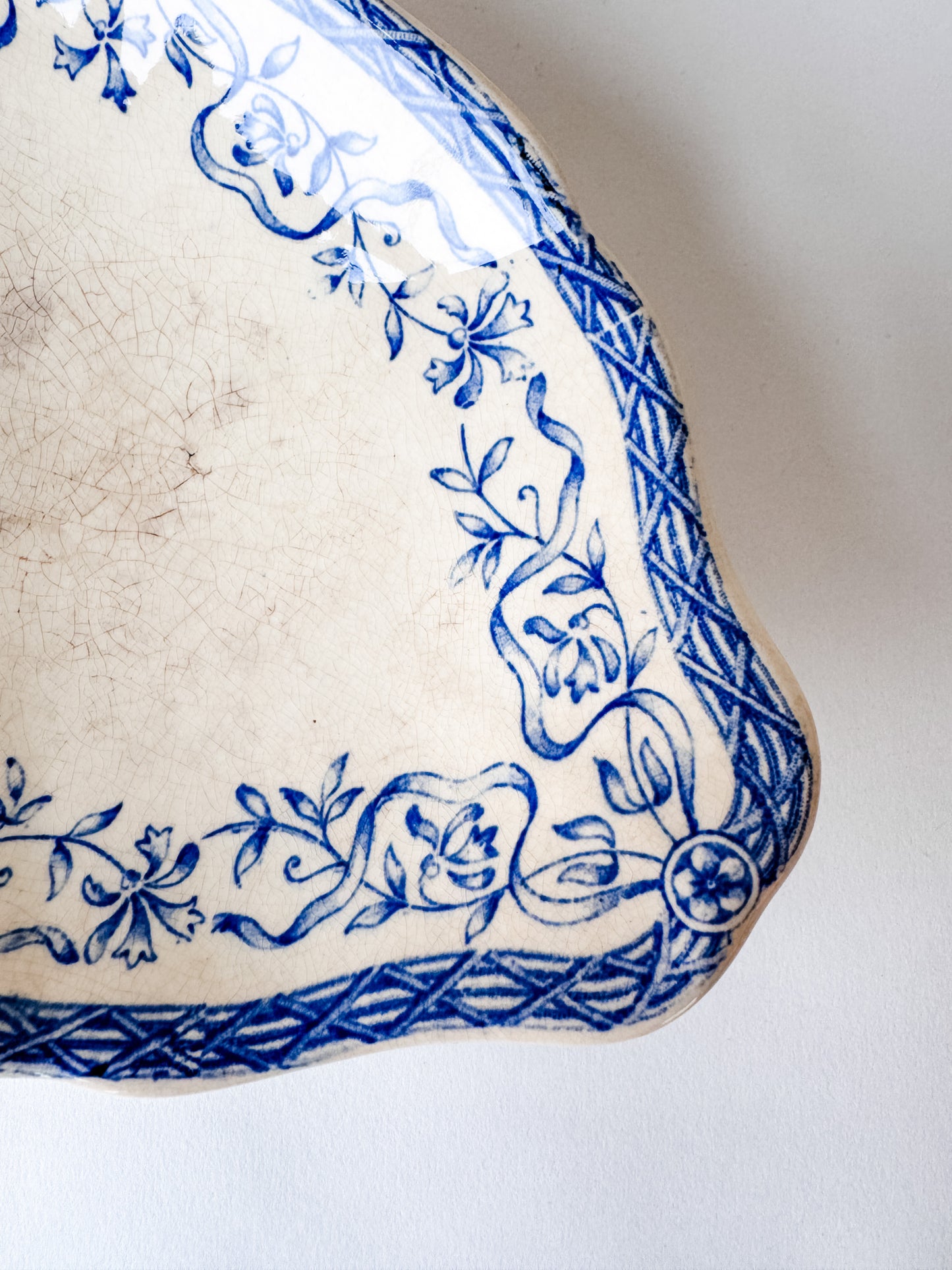 Turenne U & C Porcelain Appetizer Dish With Intricate Blue Floral Design