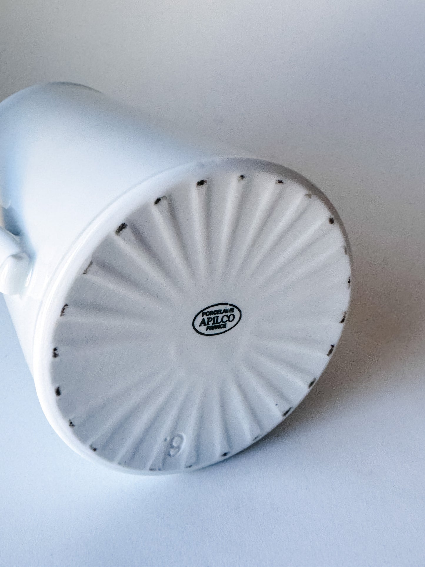 Classic White Apilco Coffee Pot With Lid