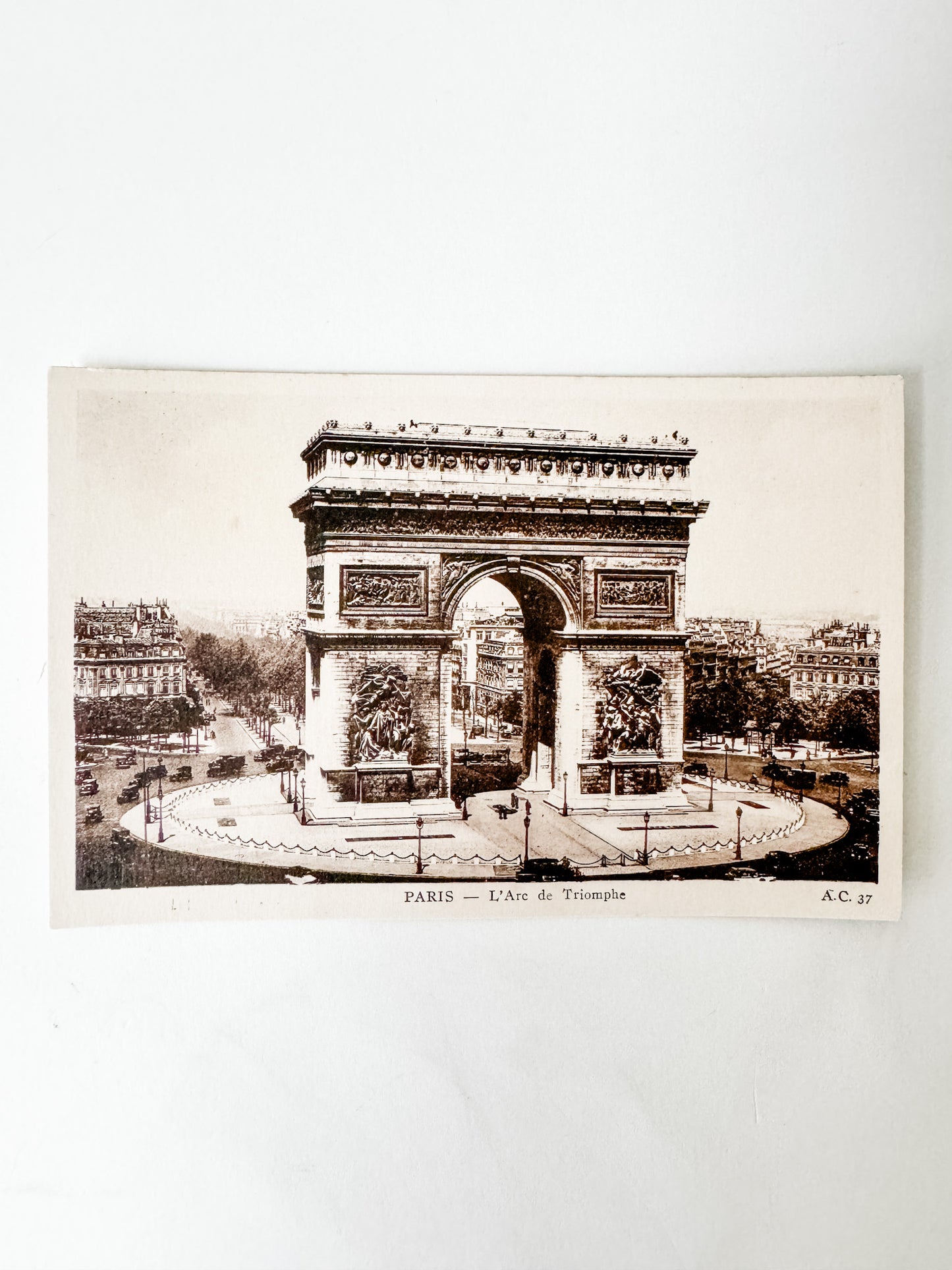 Vintage Paris Postcards (set of 4)