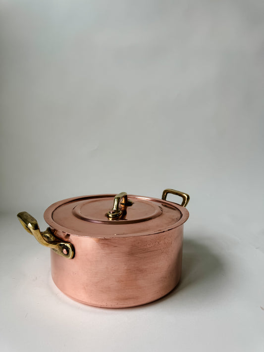 Small Round Copper Casserole Pan With Brass Handles and Flat Lid