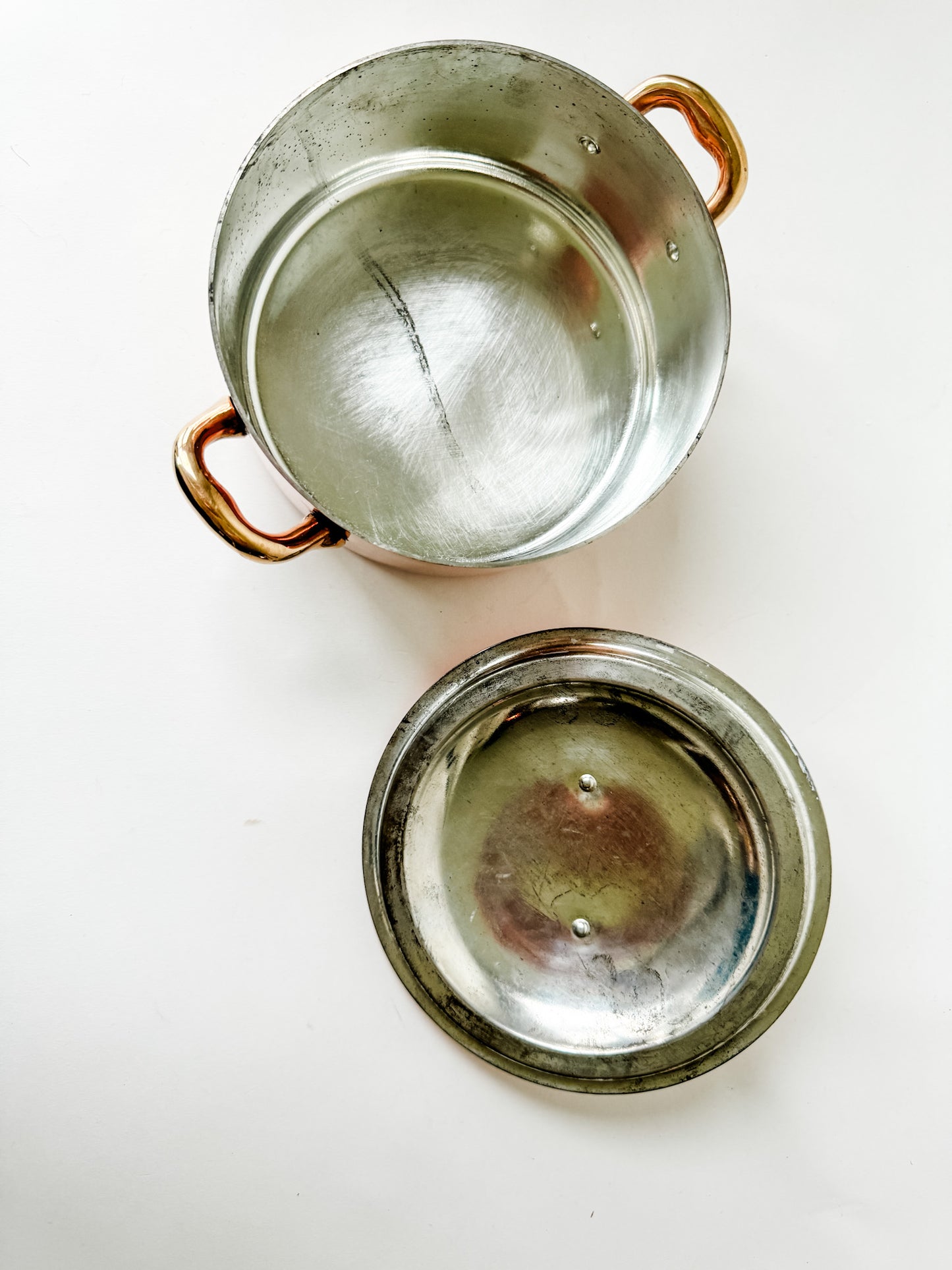 Small Round Copper Casserole Pan With Brass Handles and Rounded Lid