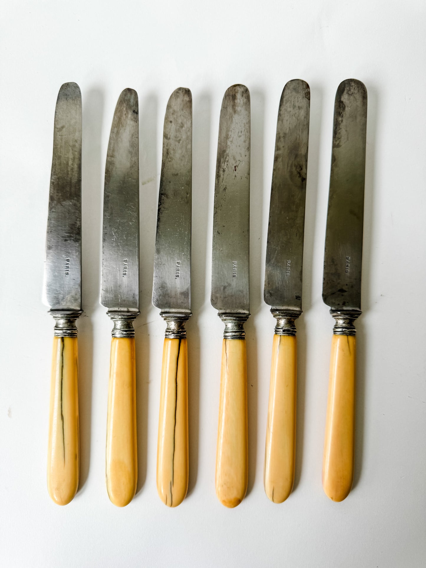 Classic French Bistro Dinner Knives (set of 6) Stamped Paris