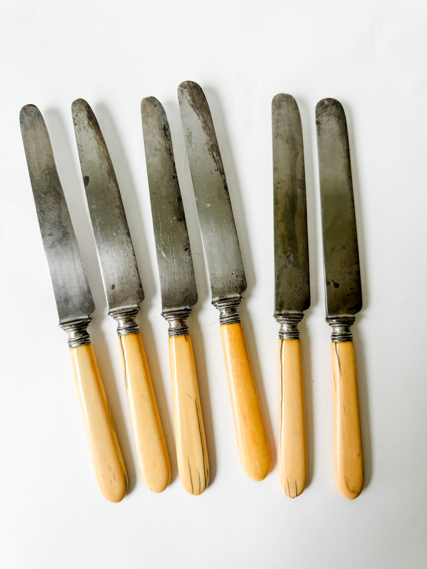 Classic French Bistro Dinner Knives (set of 6) Stamped Paris