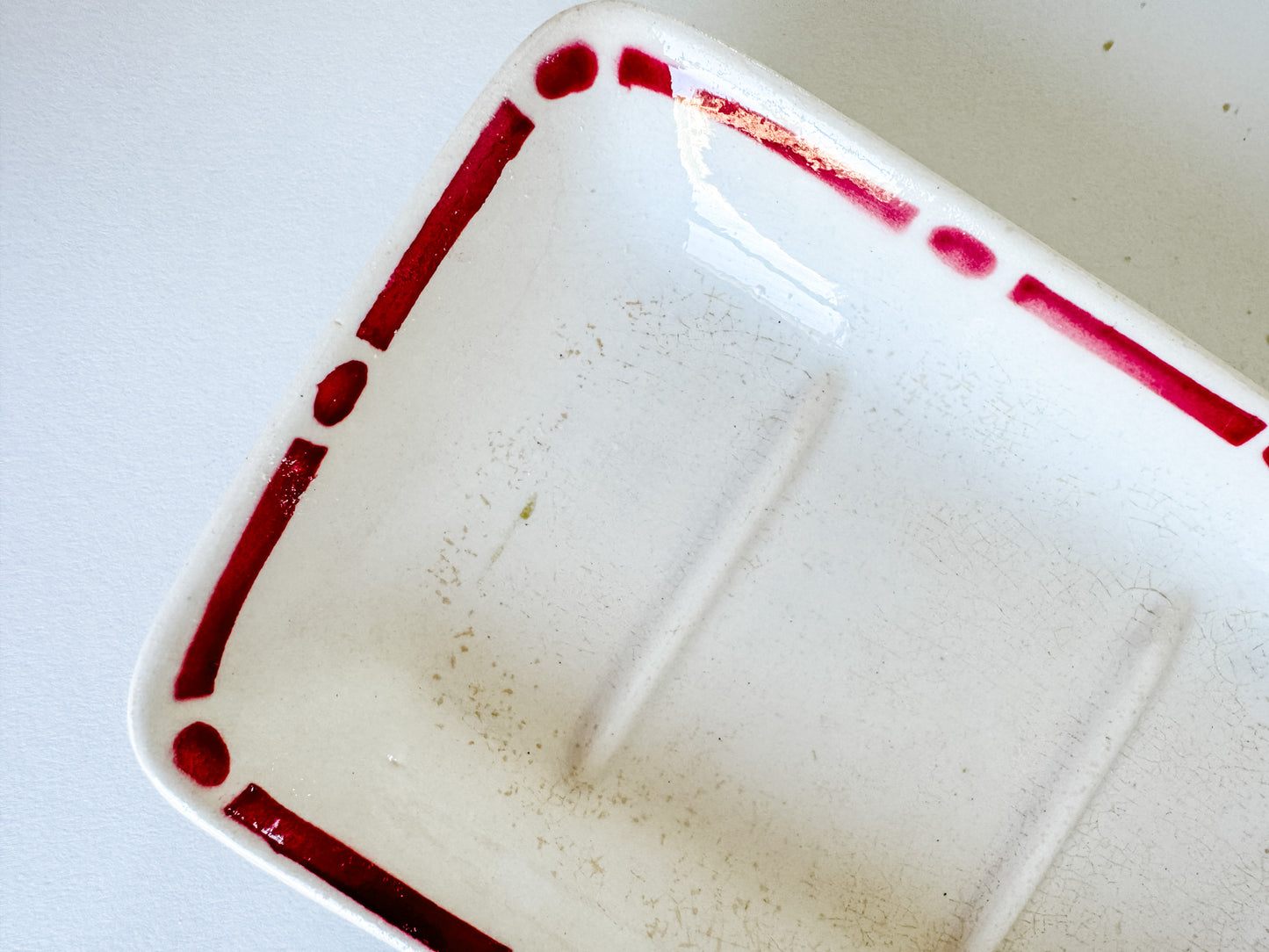 Small Digoin Sarreguemines Soap Dish