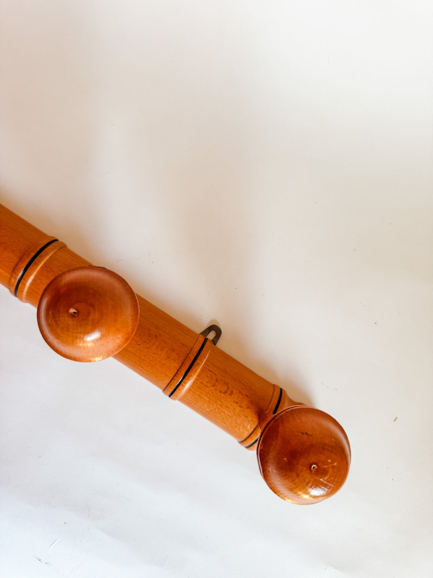 5-Peg Vintage Wooden Wall Hooks