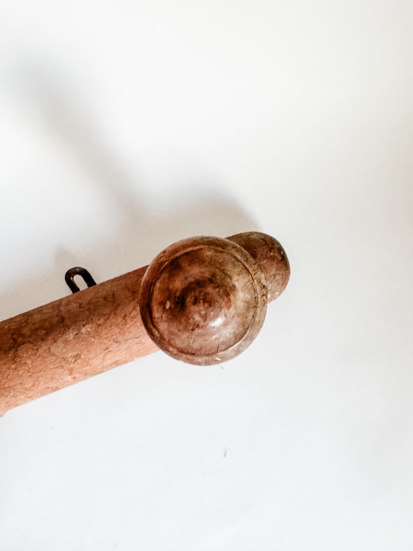 5-Peg Vintage Wooden Wall Hooks
