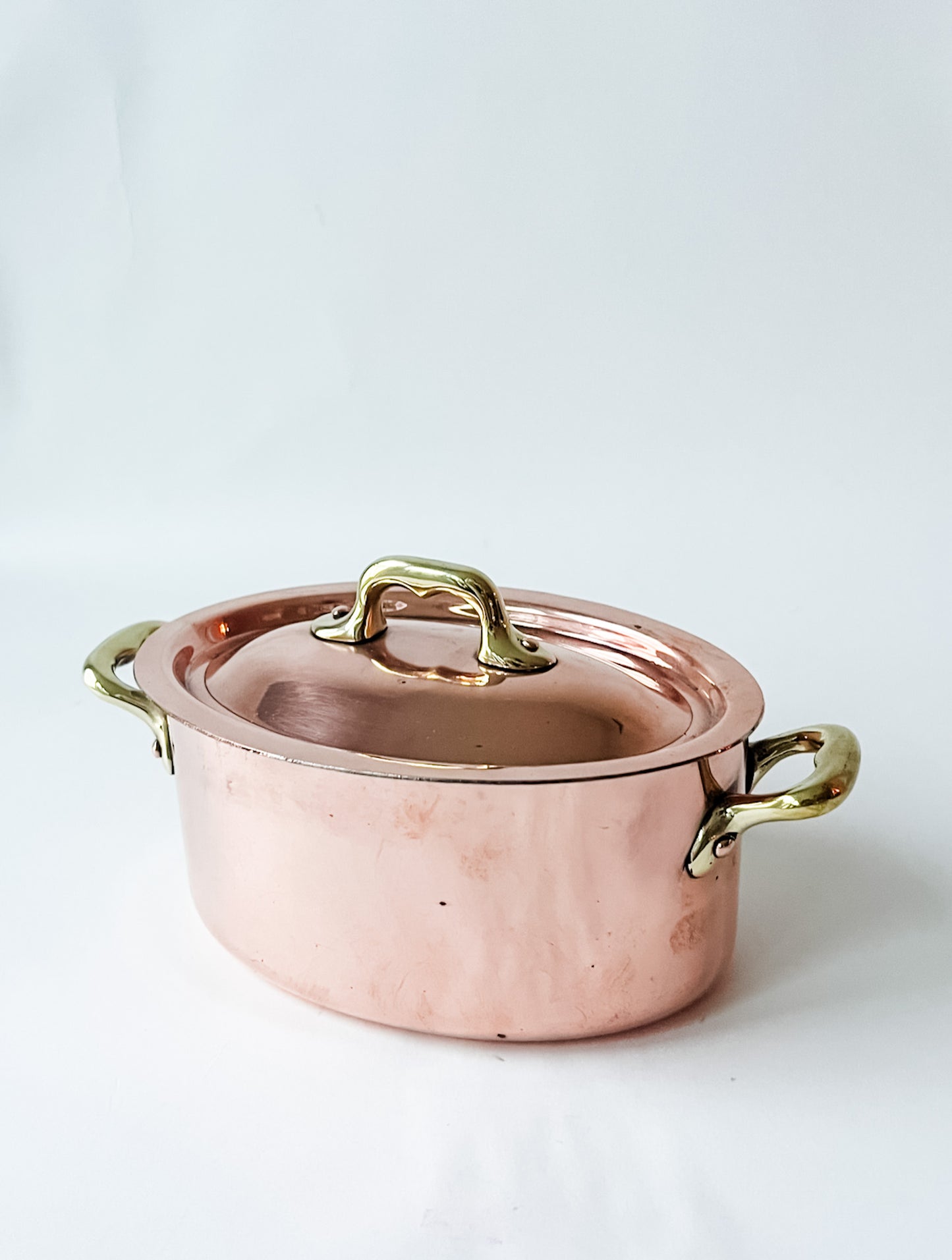 Oval Copper Pan With Brass Handles and Copper Rivets